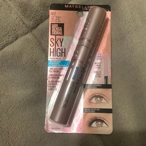 Maybelline very black, waterproof mascara, contains 0.2 fl. oz